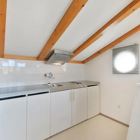 Zaton 11130a Apartment *